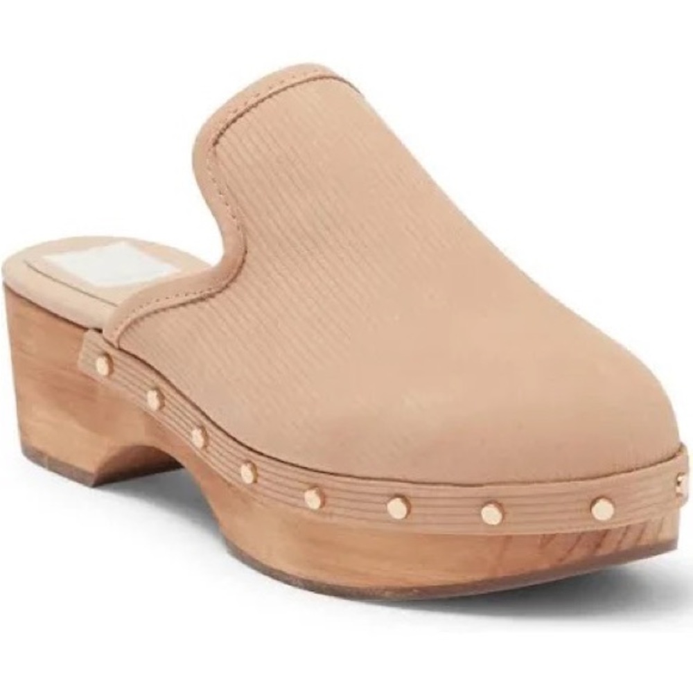 Dolce Vita clogs, size 8.5, Tan, studs detailing